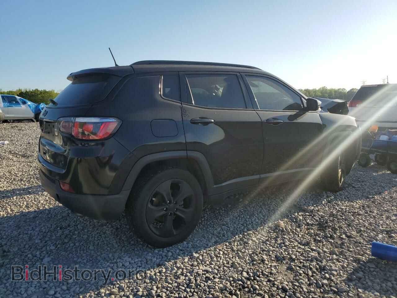 2018 JEEP COMPASS - VIN: 3C4NJCBBXJT318361 - Фото 3