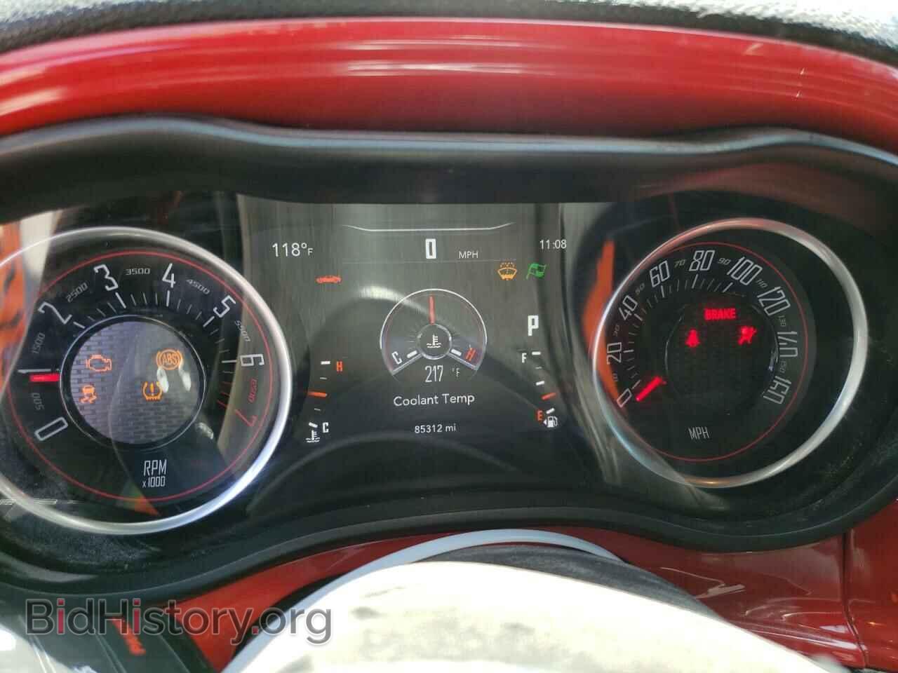 2018 DODGE CHALLENGER - VIN: 2C3CDZAG3JH302840 - Фото 9