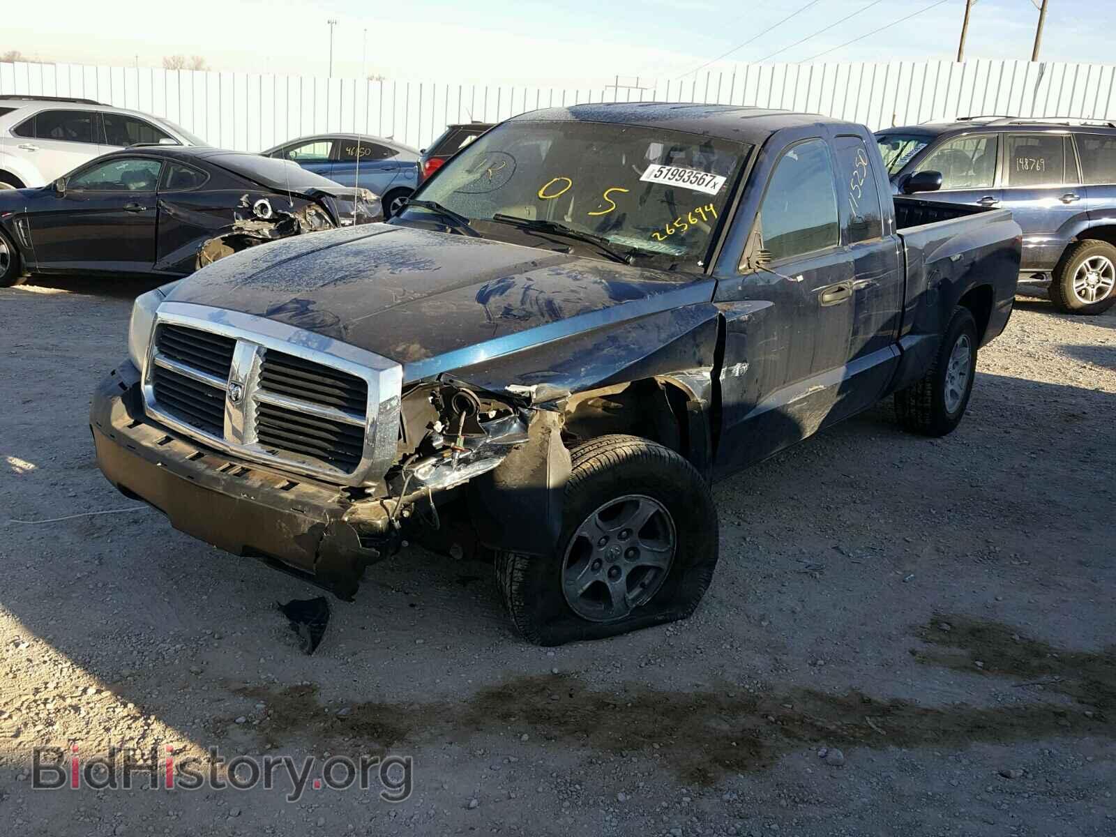 2005 DODGE DAKOTA - VIN: 1D7HE42N35S265694 - Фото 2