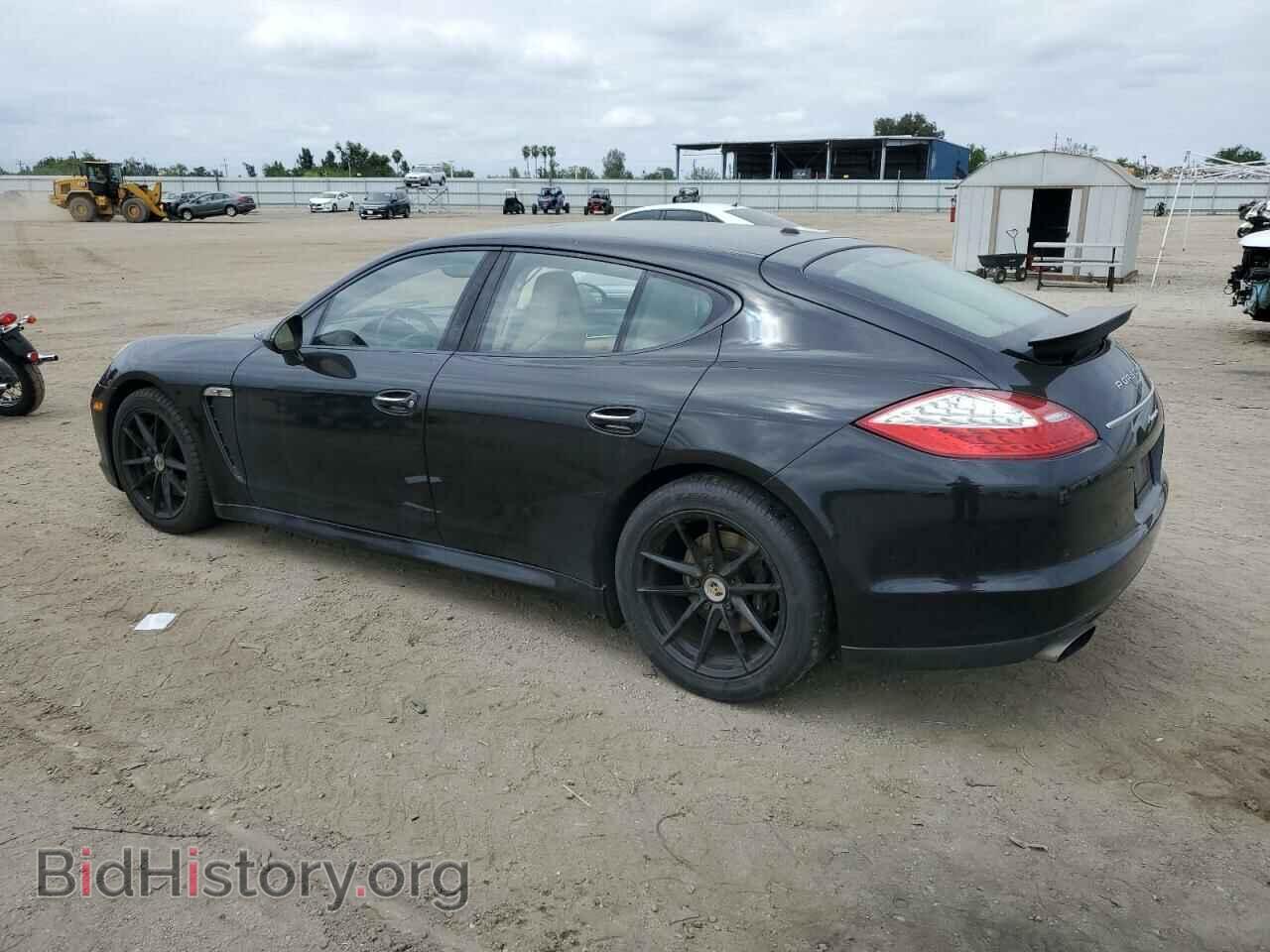 2013 PORSCHE PANAMERA - VIN: WP0AA2A72DL013975 - Фото 2