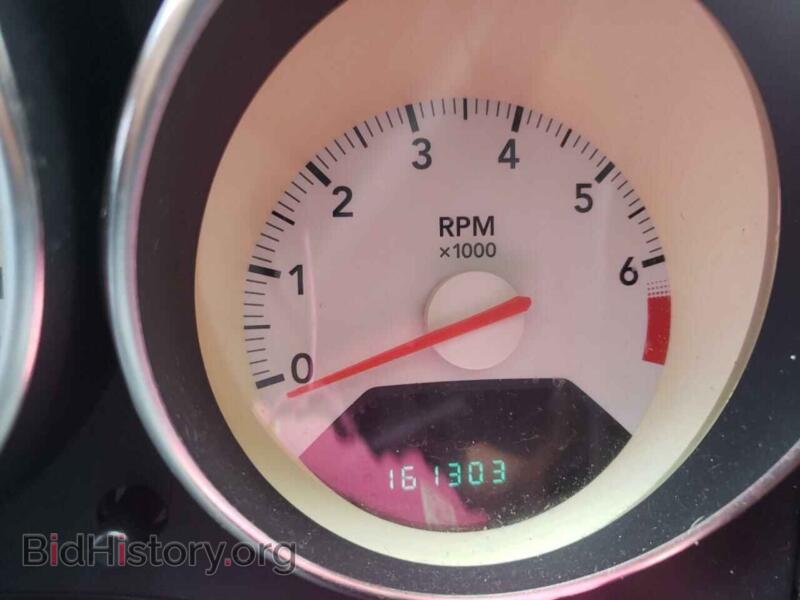 2008 Dodge CALIBER (VIN 1B3HB48B18D677302) — фото 8 из 10
