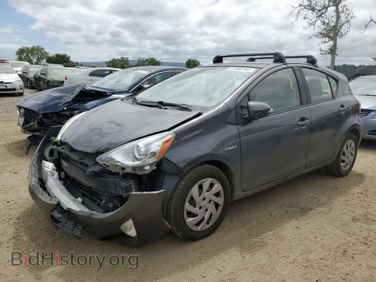 Фотография JTDKDTB37F1103974 - TOYOTA PRIUS 2015