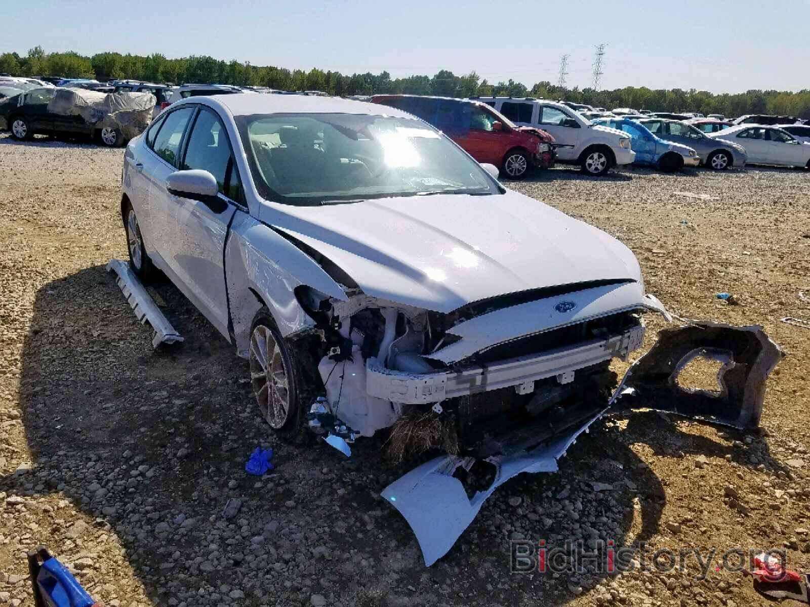 Photo 3FA6P0HD8KR123535 - FORD FUSION SE 2019