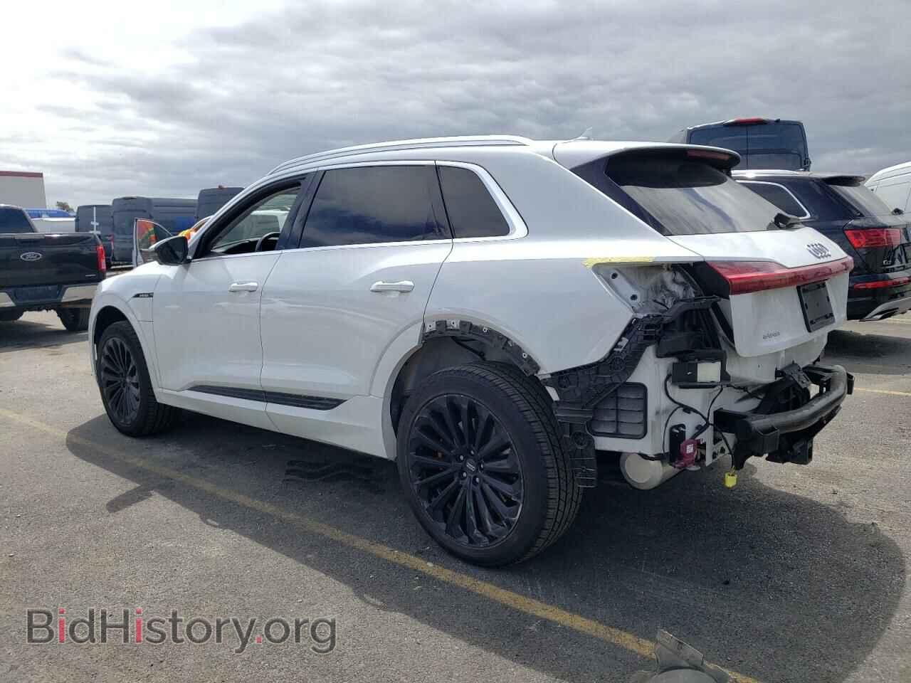 2019 AUDI E-TRON - VIN: WA1VABGEXKB024128 - Photo 2