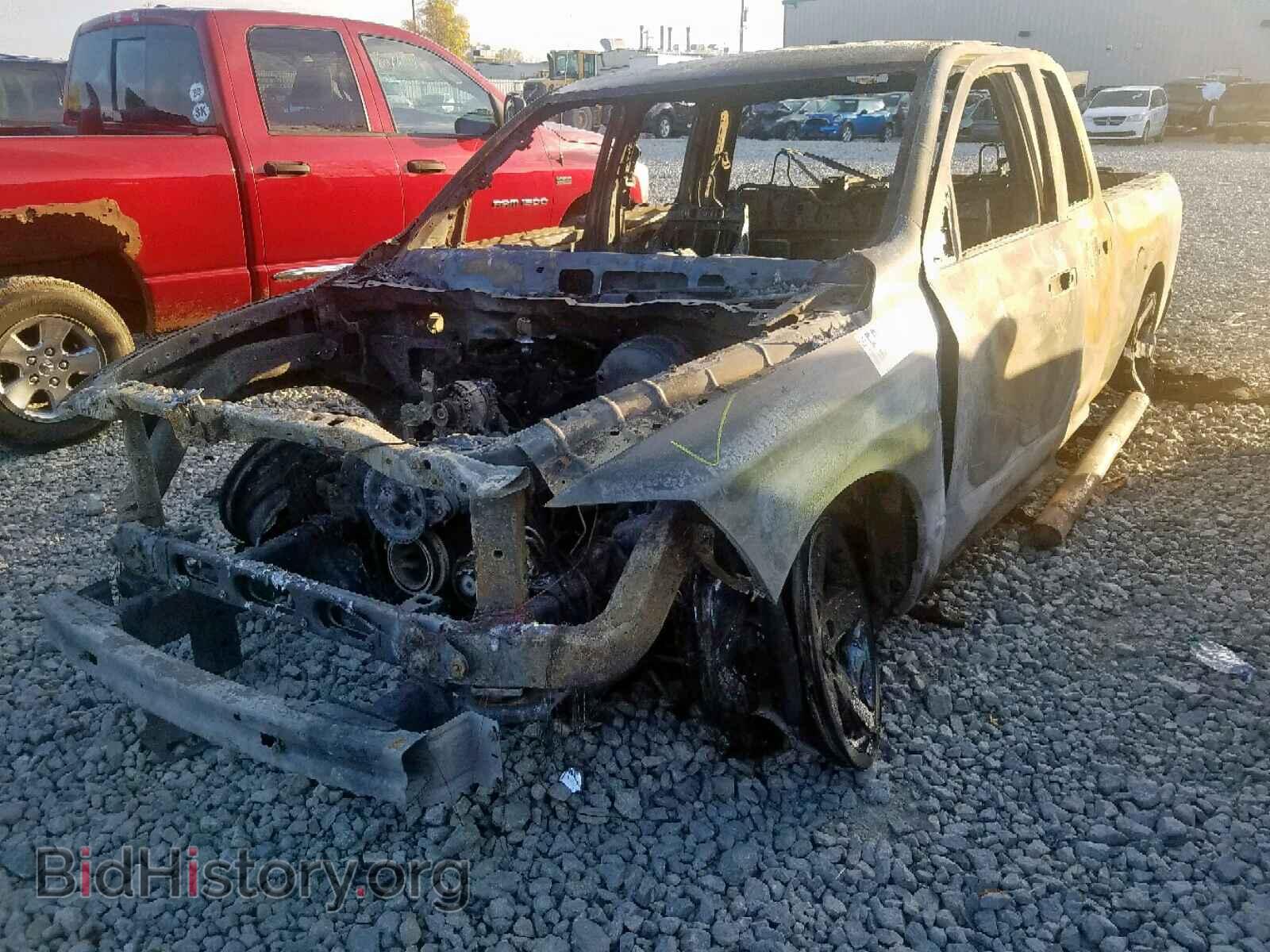 2015 RAM 1500 ST - VIN: 1C6RR7FT8FS647161 - Фото 2