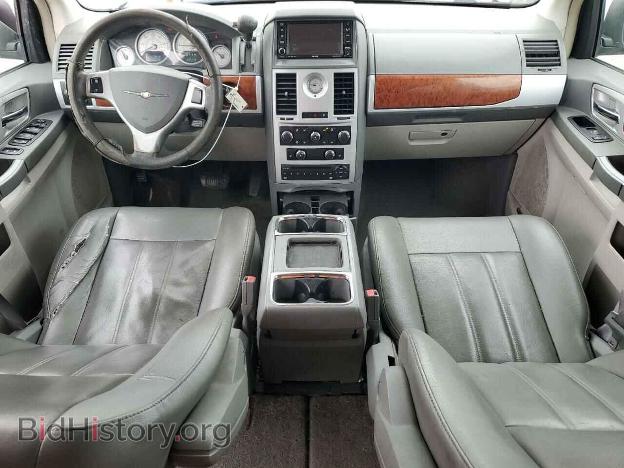 2009 CHRYSLER MINIVAN - VIN: 2A8HR54109R590964 - Фото 8