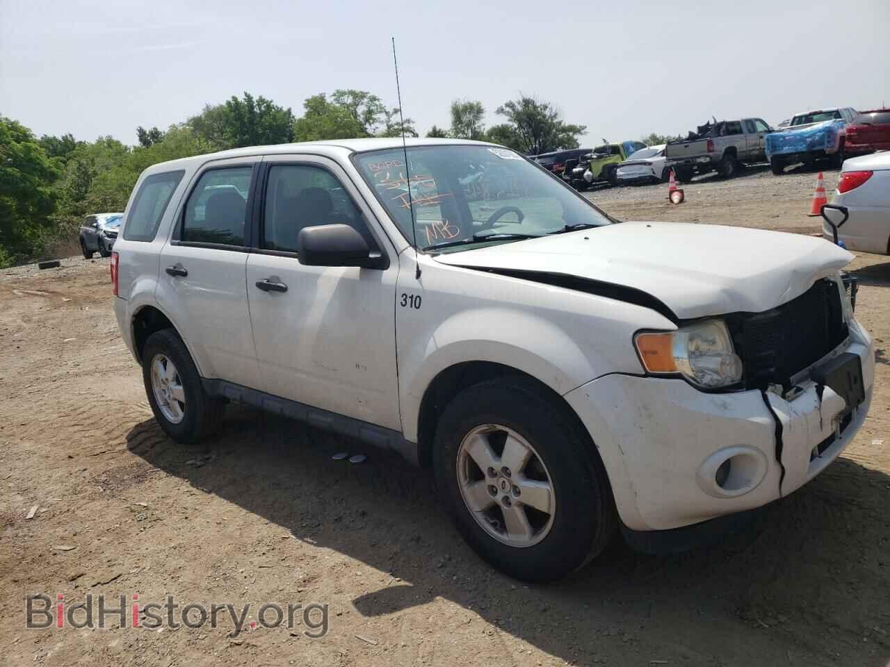 2011 FORD ESCAPE - VIN: 1FMCU0C71BKA20013 - Photo 4