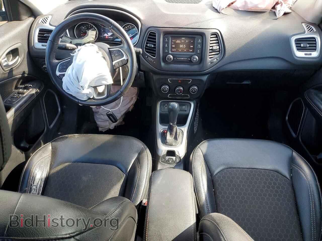 2018 JEEP COMPASS - VIN: 3C4NJCBBXJT411865 - Фото 8