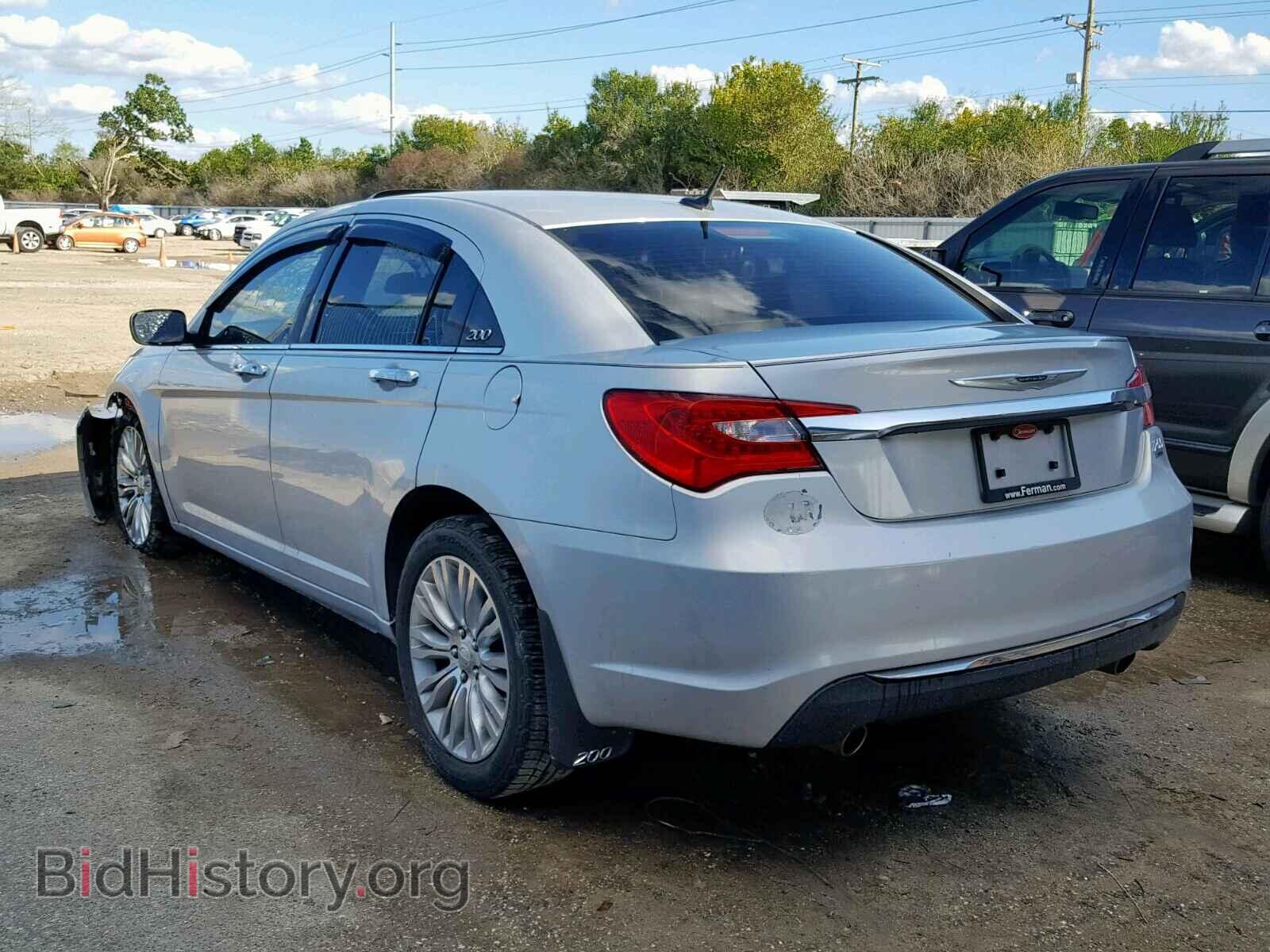 2011 CHRYSLER 200 - VIN: 1C3BC2FG9BN571402 - Фото 3