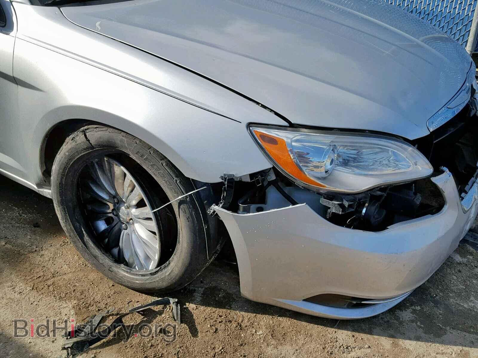 2011 CHRYSLER 200 - VIN: 1C3BC2FG9BN571402 - Фото 9
