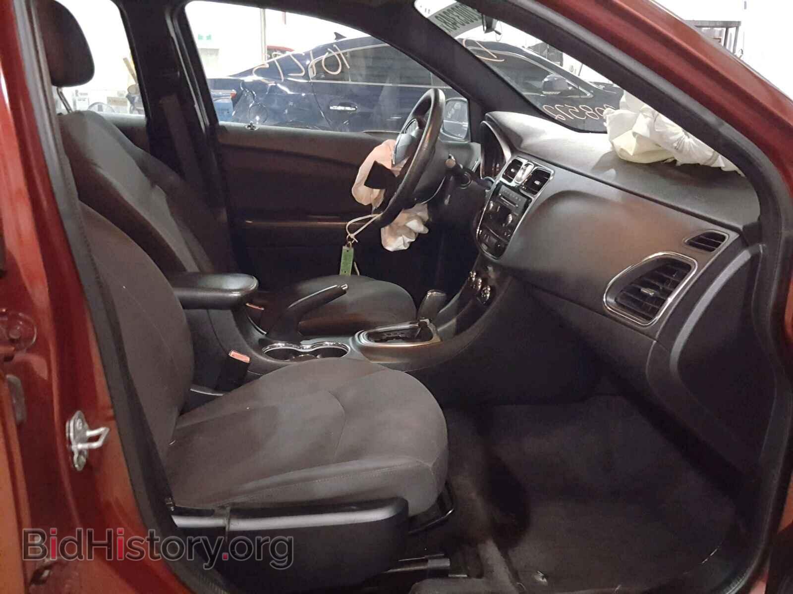 2014 CHRYSLER 200 - VIN: 1C3CCBAB0EN208572 - Фото 5