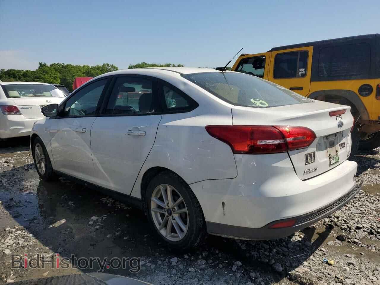 2016 FORD FOCUS - VIN: 1FADP3F24GL352407 - Photo 2