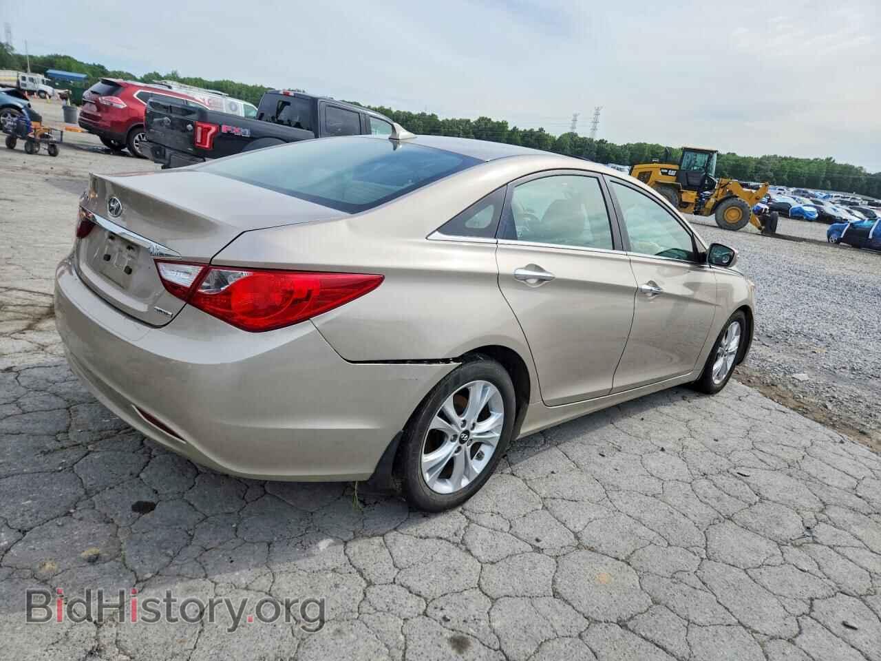 2011 HYUNDAI SONATA - VIN: 5NPEC4AC9BH272596 - Фото 3