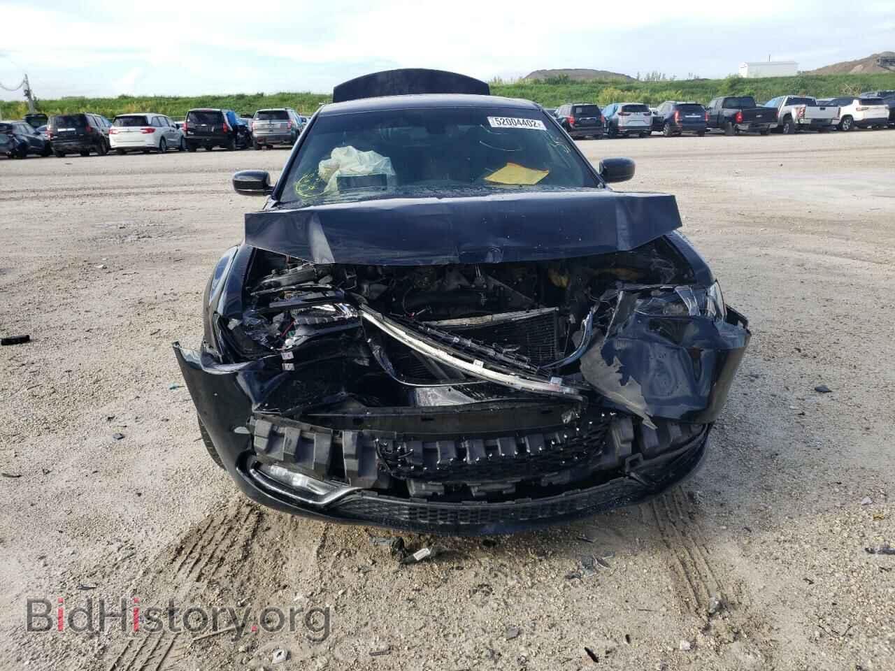 2019 CHRYSLER 300 - VIN: 2C3CCABG4KH628828 - Фото 9