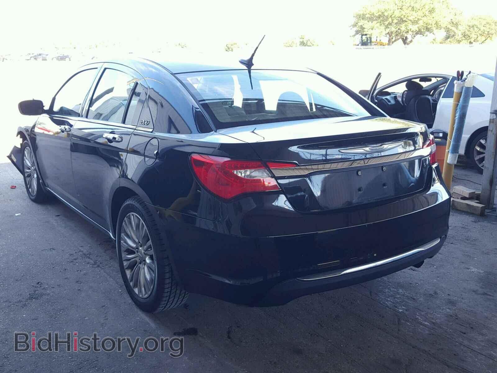 2012 CHRYSLER 200 - VIN: 1C3CCBCB3CN172113 - Фото 3