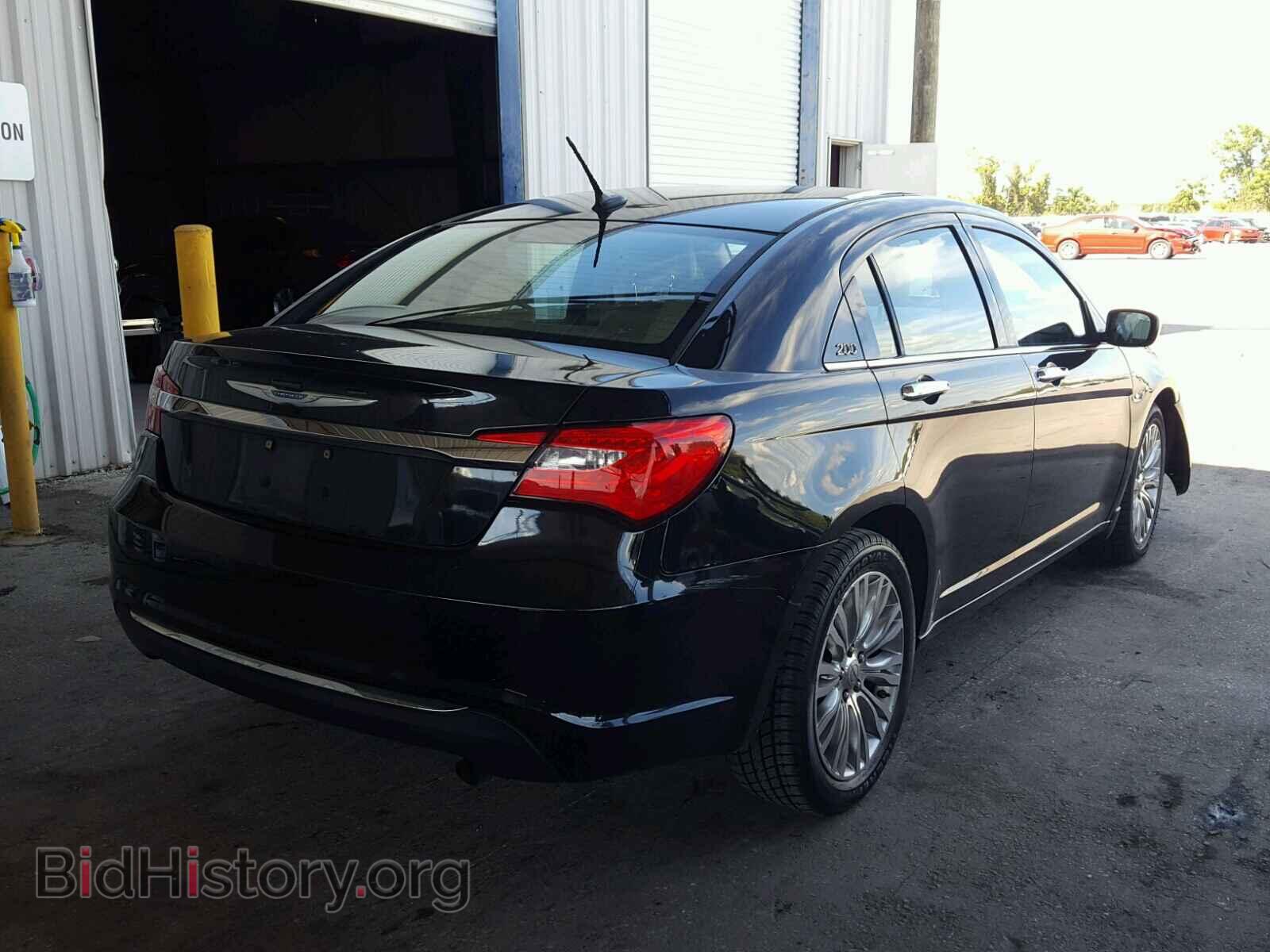 2012 CHRYSLER 200 - VIN: 1C3CCBCB3CN172113 - Фото 4
