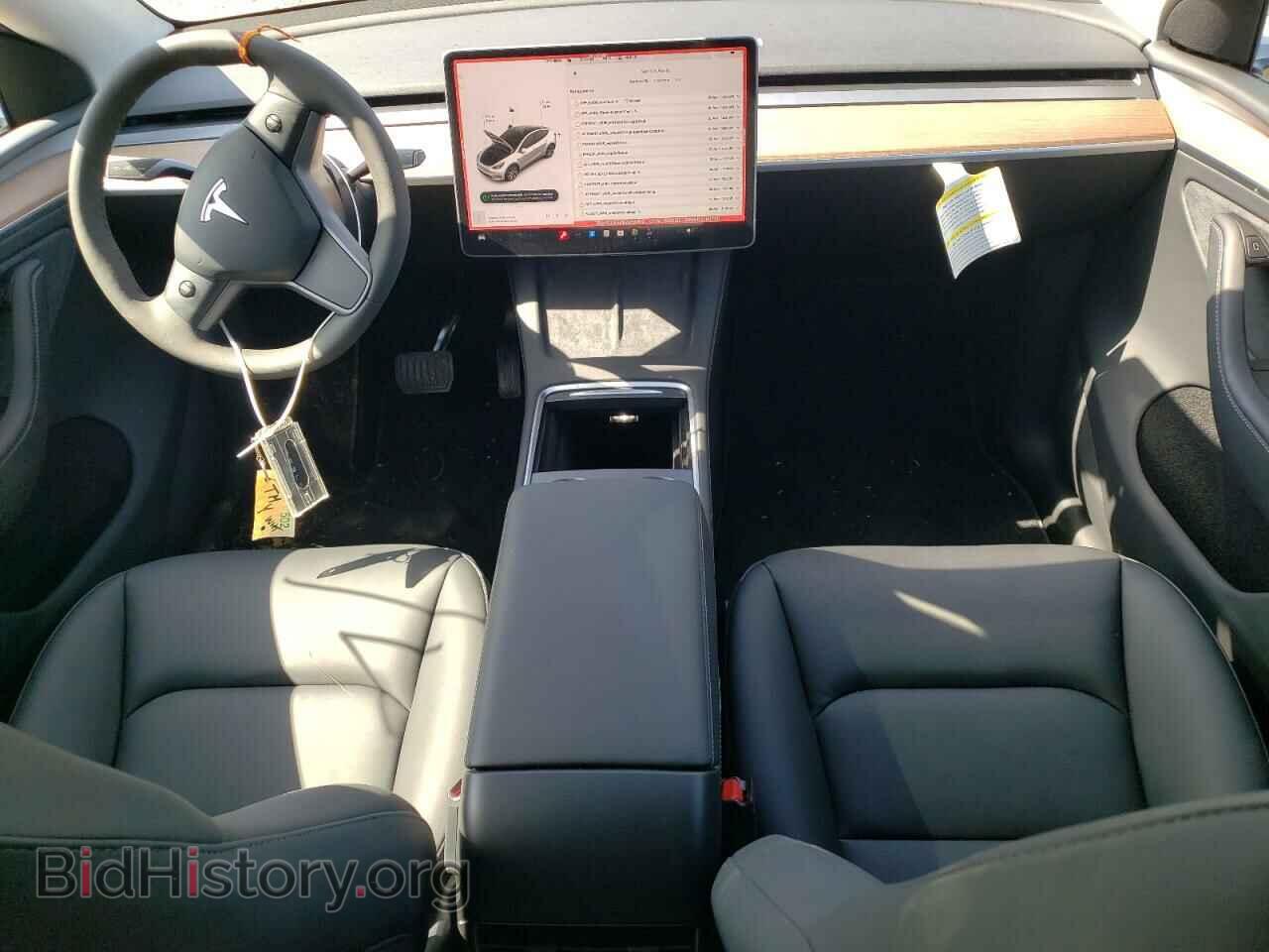 2024 TESLA MODEL Y - VIN: 7SAYGDEE4RA259812 - Фото 8