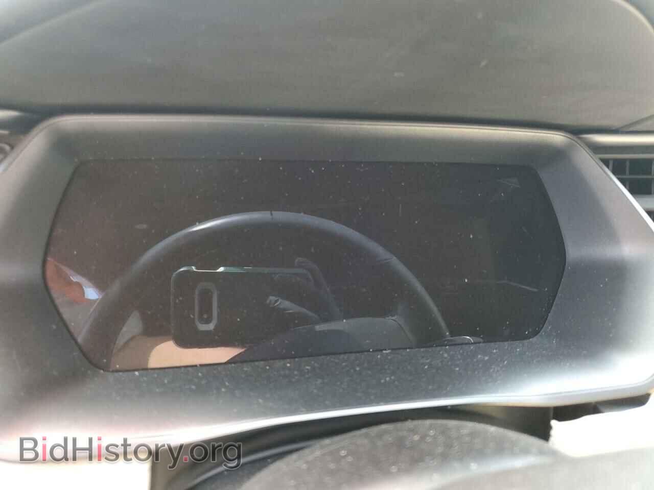 2020 TESLA MODEL S - VIN: 5YJSA1E24LF359377 - Photo 9