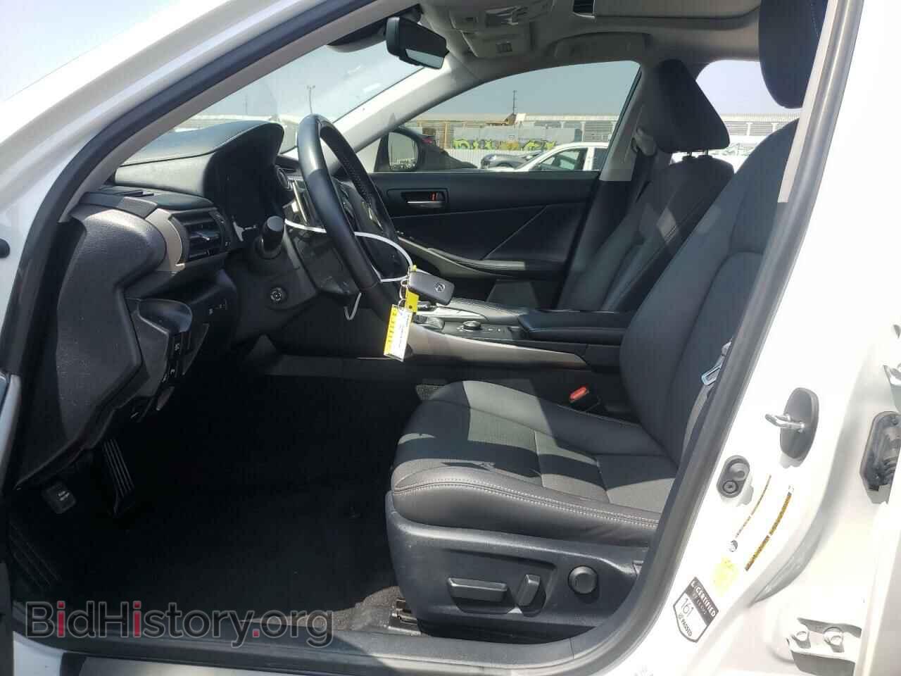 2020 LEXUS IS - VIN: JTHDA1D26L5107320 - Фото 7