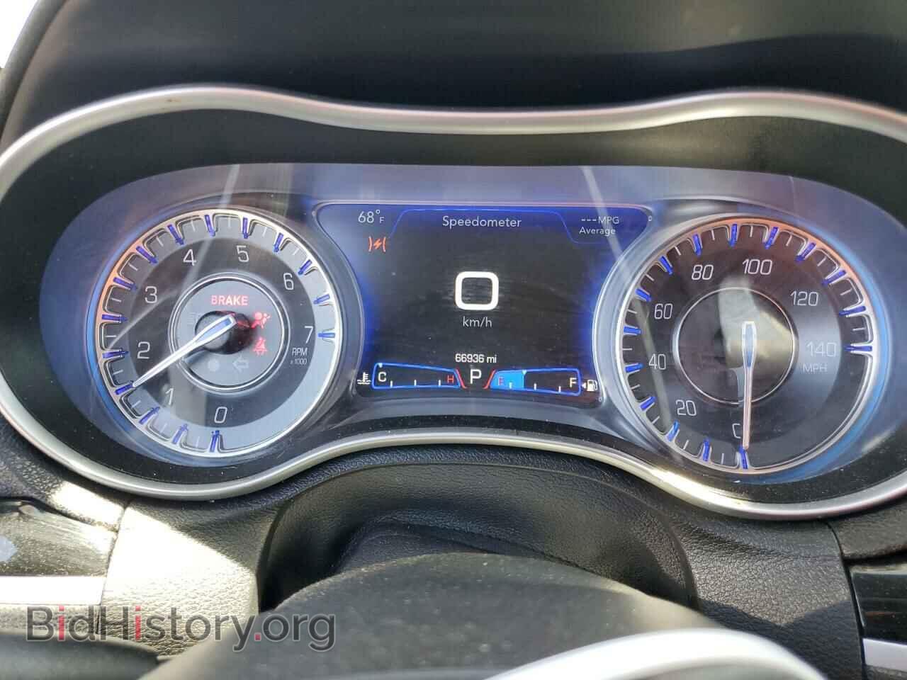 2021 CHRYSLER 300 - VIN: 2C3CCABG7MH538026 - Фото 9