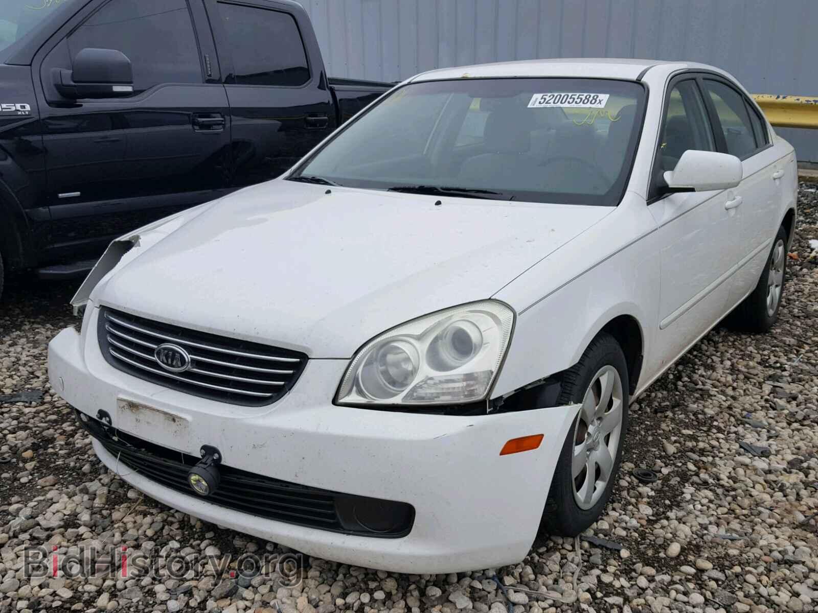 2007 KIA OPTIMA - VIN: KNAGE123775115461 - Фото 2