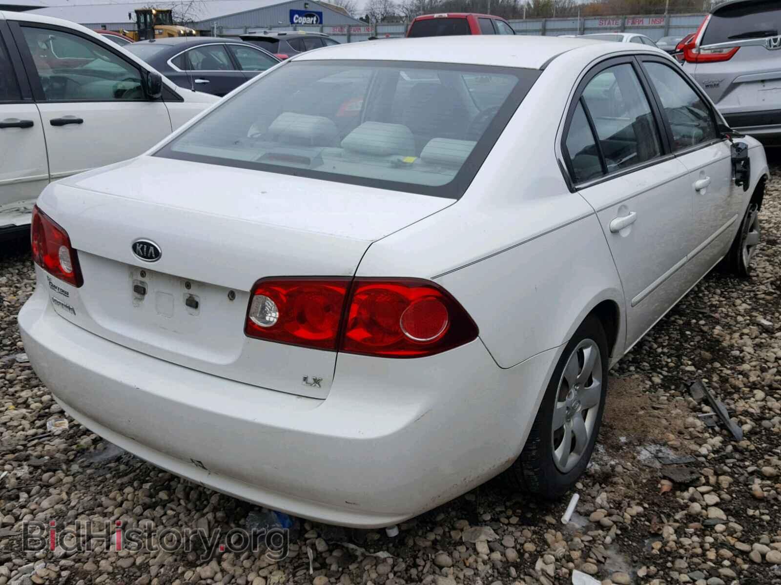 2007 KIA OPTIMA - VIN: KNAGE123775115461 - Фото 4