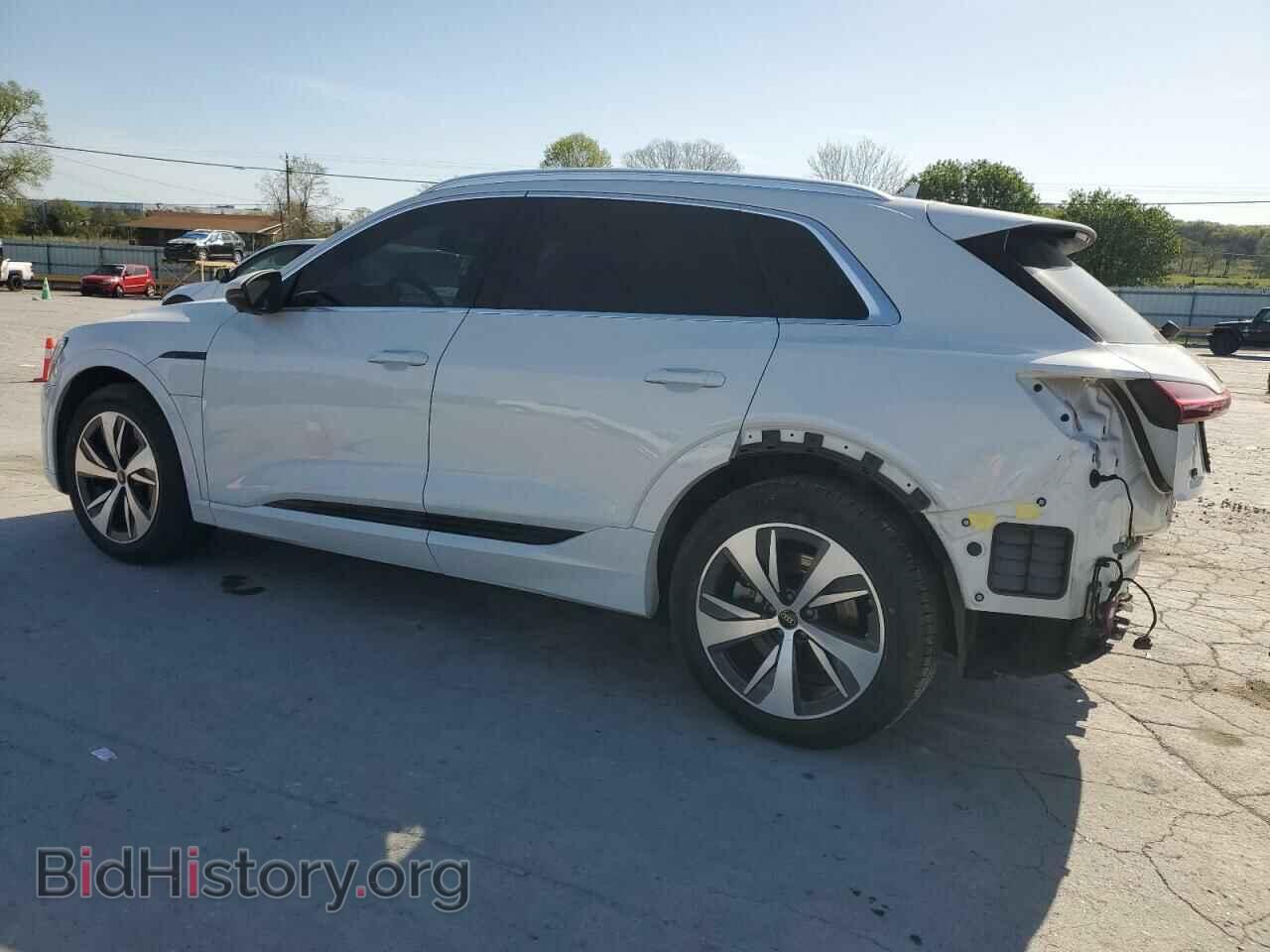 2024 AUDI Q8 E-TRON - VIN: WA15AAGE7RB025662 - Фото 2