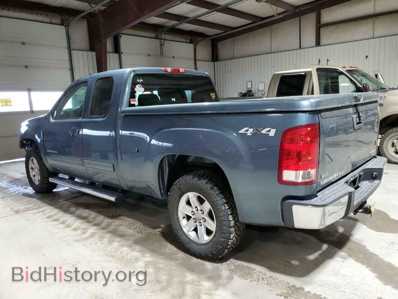 2011 GMC SIERRA - VIN: 1GTR2VE33BZ431514 - Фото 2