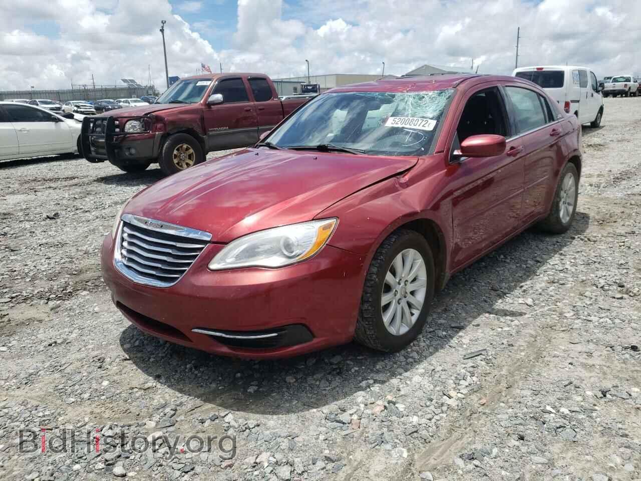 2013 CHRYSLER 200 - VIN: 1C3CCBBB9DN666172 - Фото 2