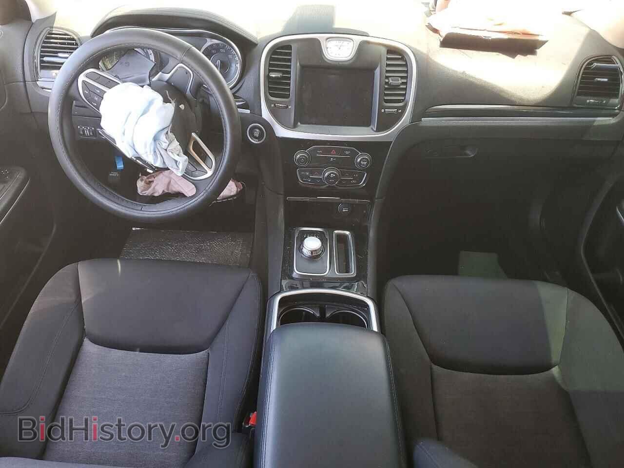 2023 CHRYSLER 300 - VIN: 2C3CCAAG6PH666859 - Фото 8