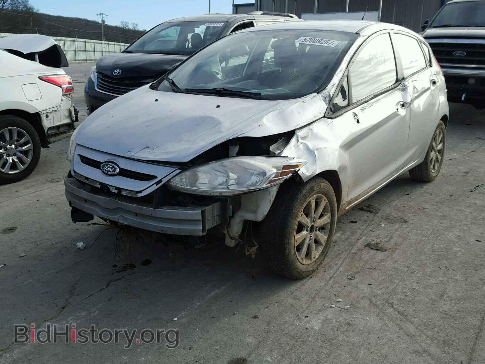2011 FORD FIESTA - VIN: 3FADP4EJ2BM130180 - Фото 2