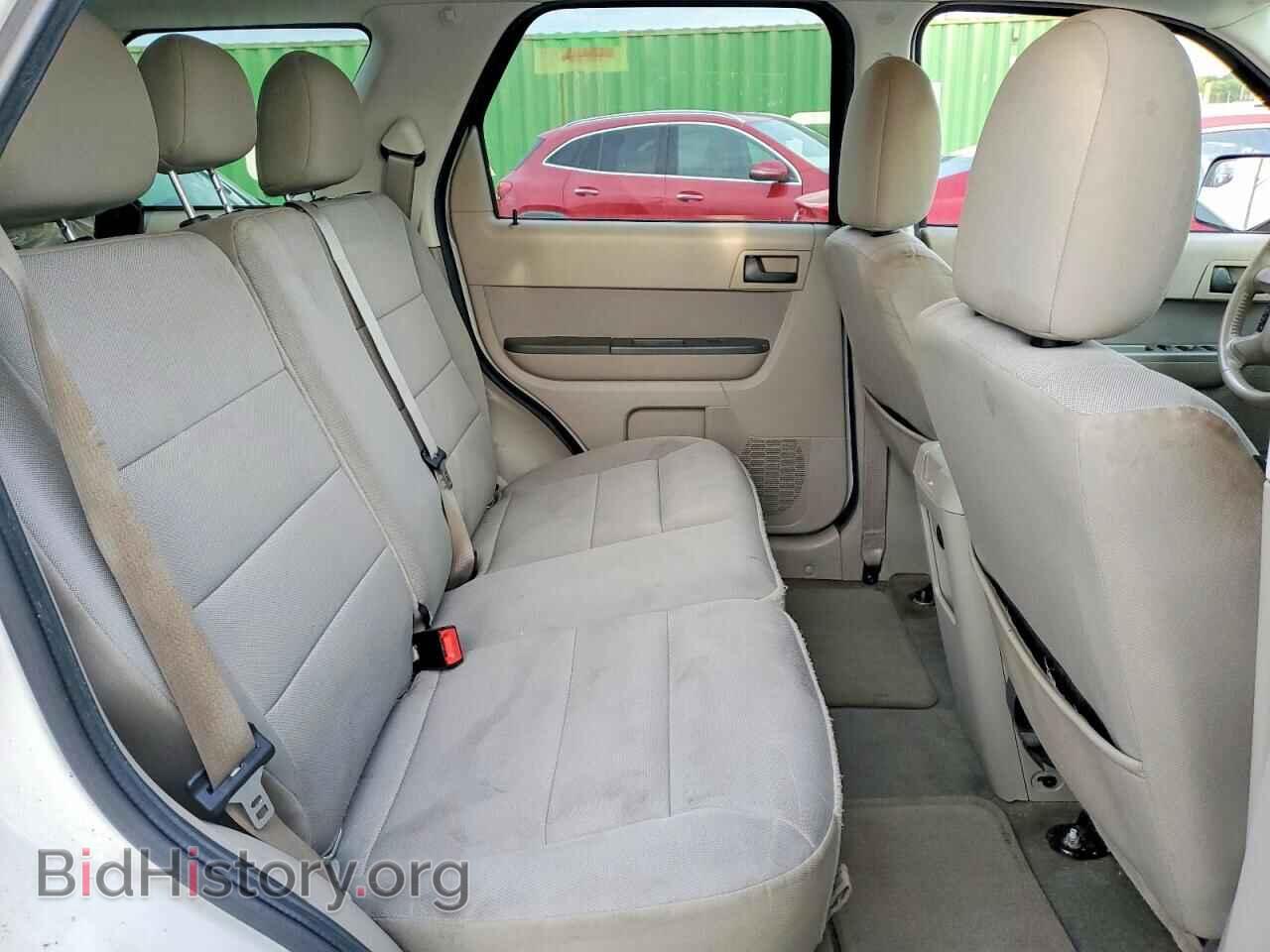 2011 FORD ESCAPE - VIN: 1FMCU0D73BKA54551 - Фото 11