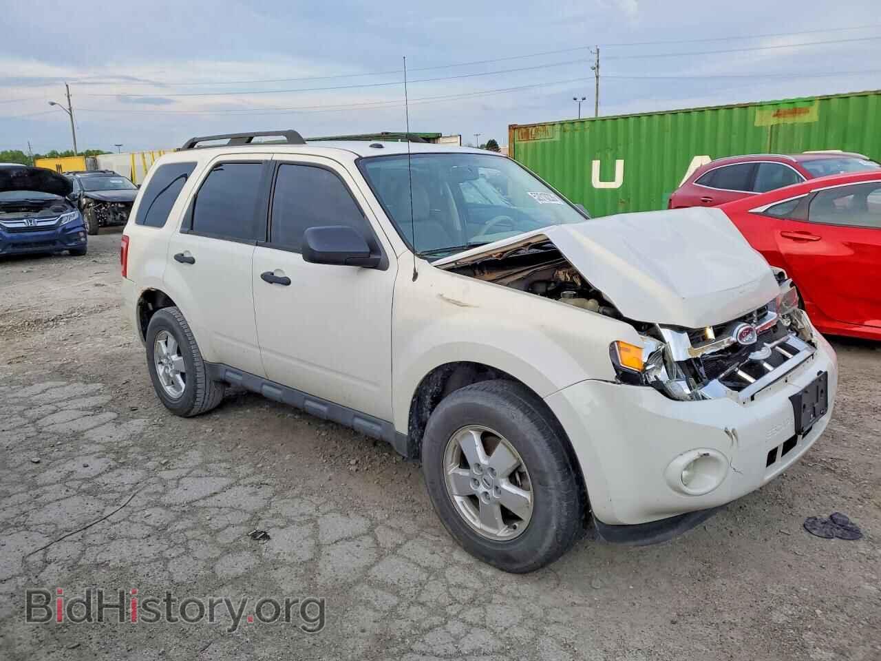 2011 FORD ESCAPE - VIN: 1FMCU0D73BKA54551 - Фото 4