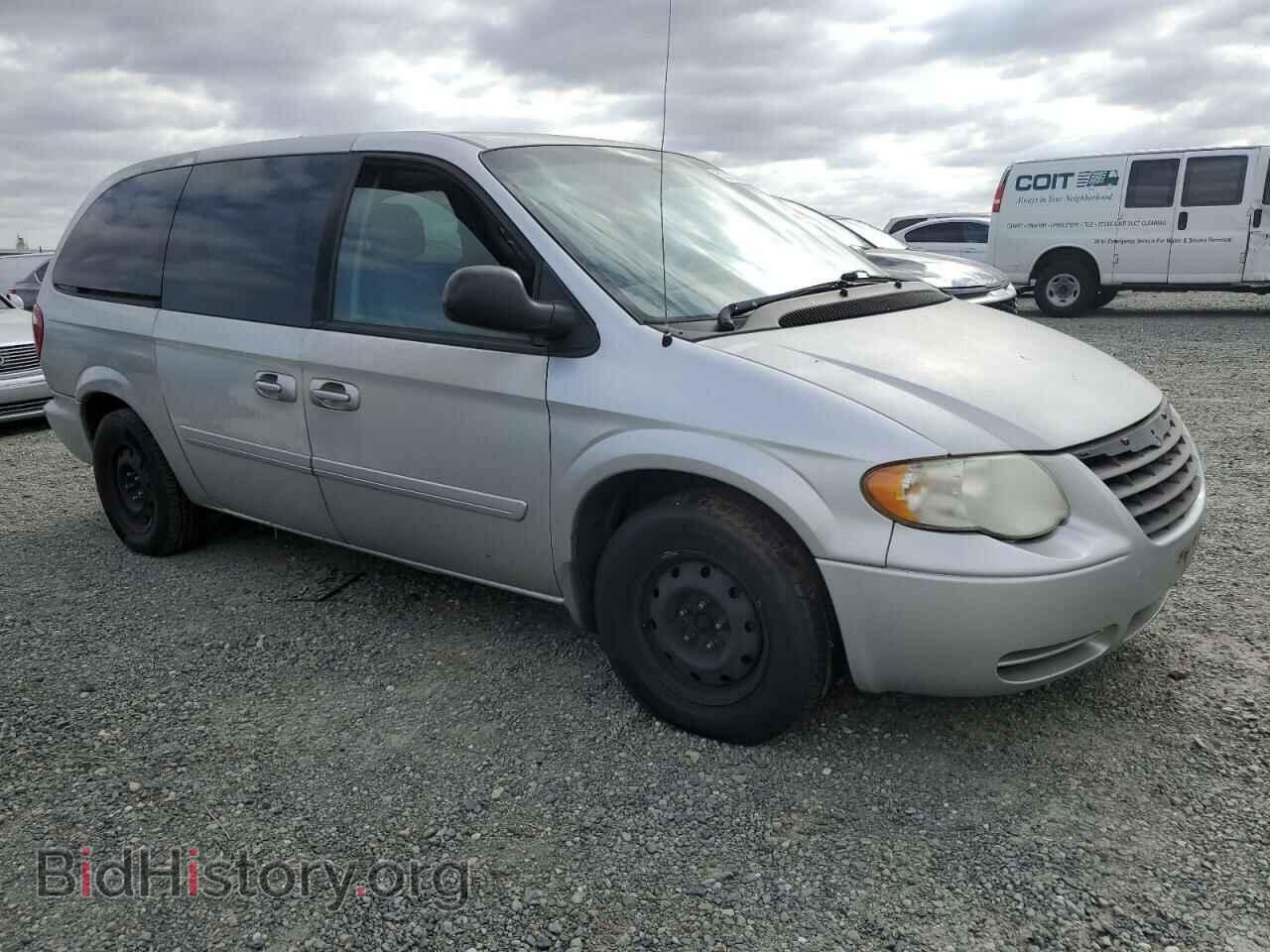 2006 CHRYSLER MINIVAN - VIN: 2A4GP44R96R609333 - Фото 4