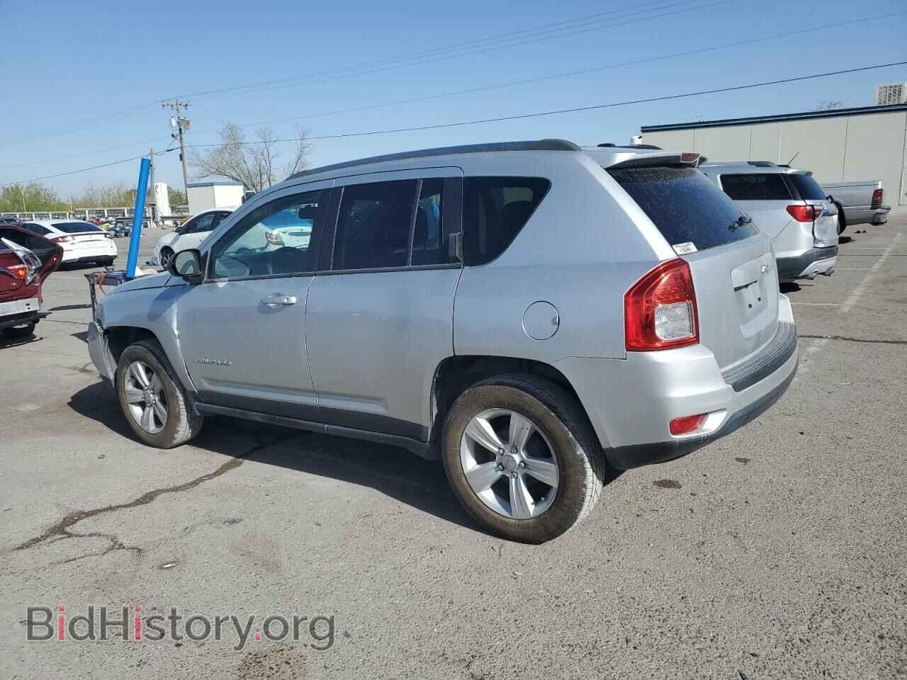 2013 JEEP COMPASS - VIN: 1C4NJCEB8DD238143 - Фото 2