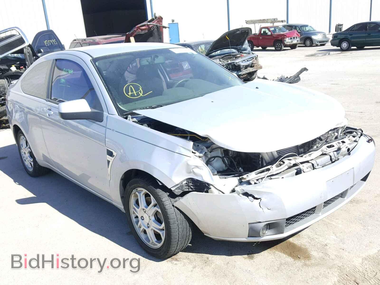 Photo 1FAHP33N28W140282 - FORD FOCUS 2008