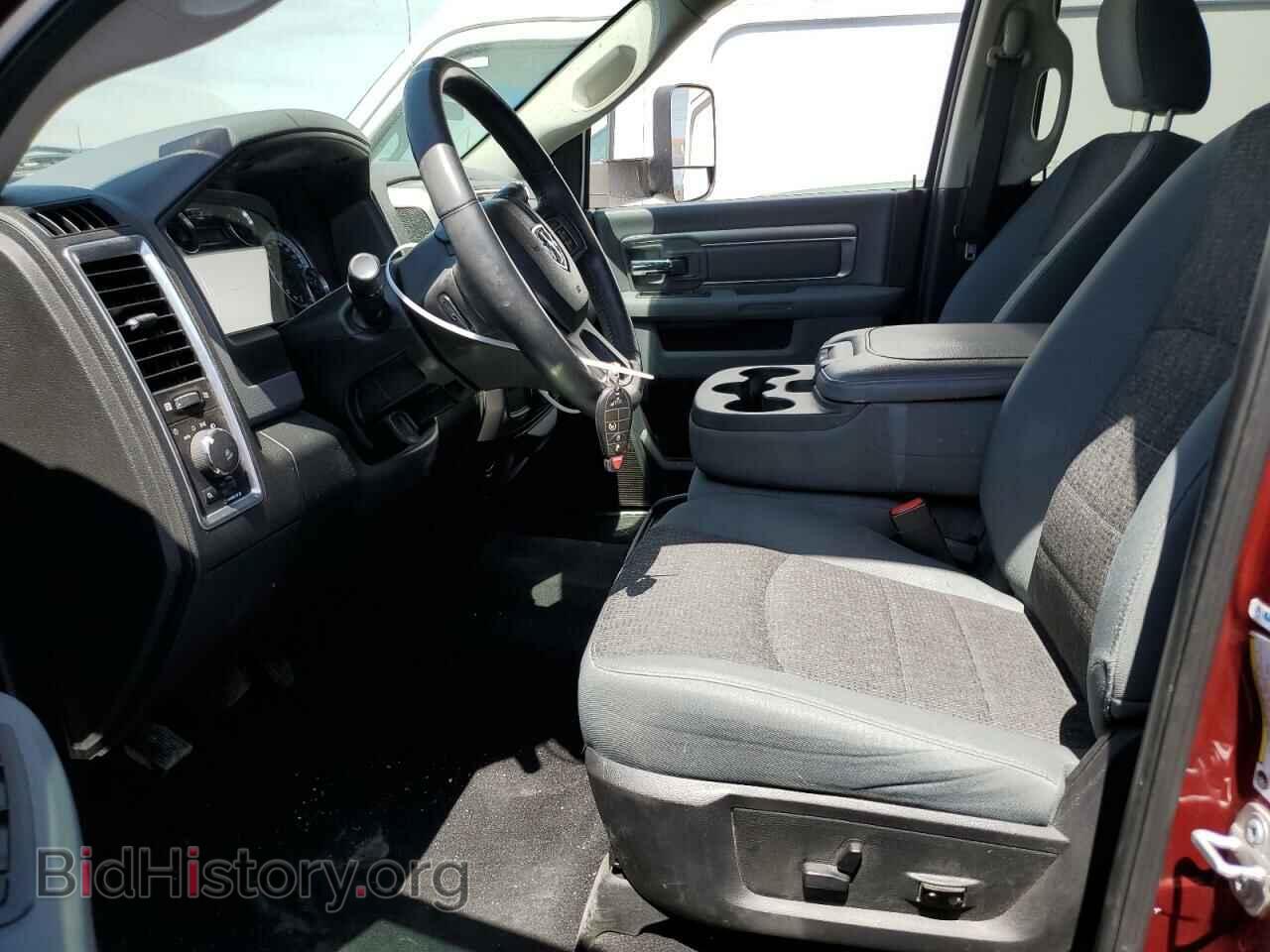 2018 RAM All Models - VIN: 3C6UR5DL5JG217475 - Photo 7
