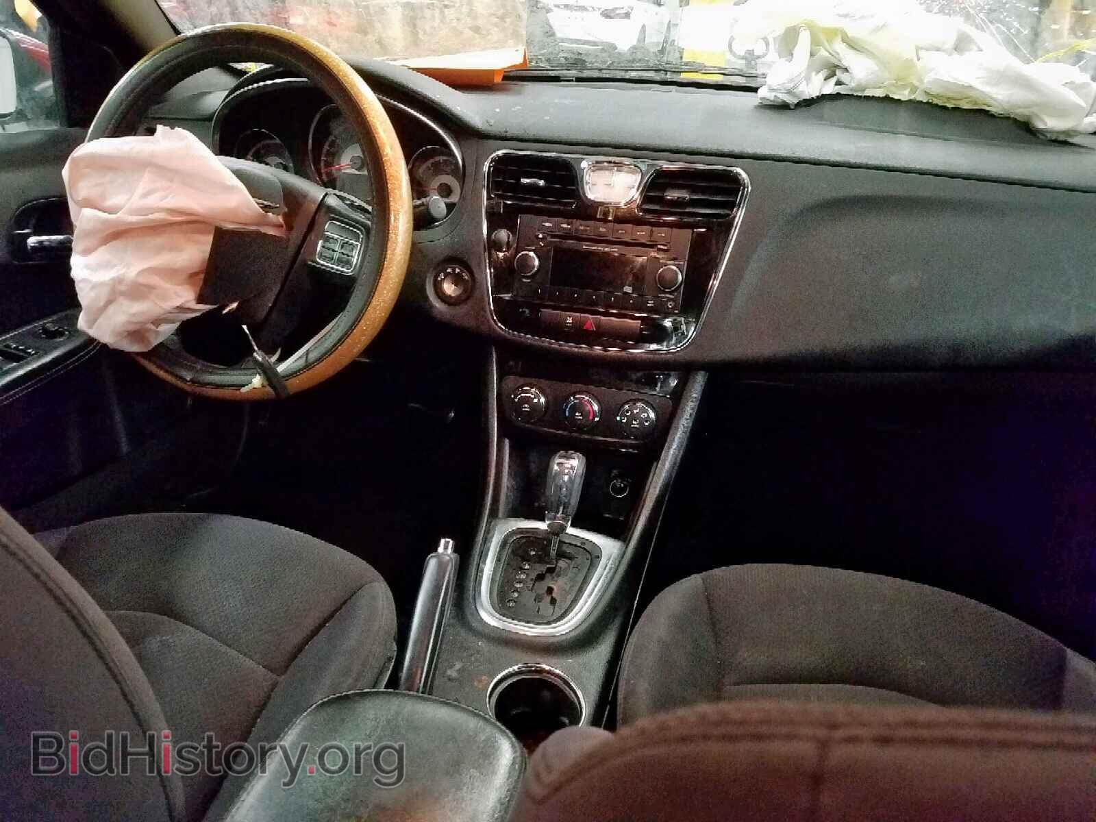 2014 CHRYSLER 200 - VIN: 1C3CCBAB8EN207623 - Фото 9
