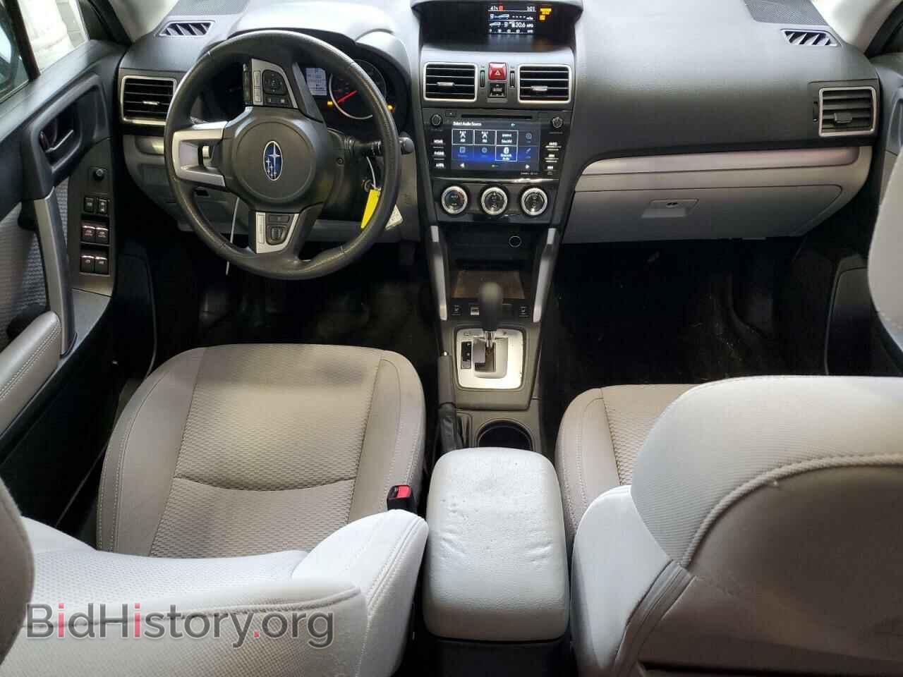 2017 SUBARU FORESTER - VIN: JF2SJAEC9HH552416 - Фото 8