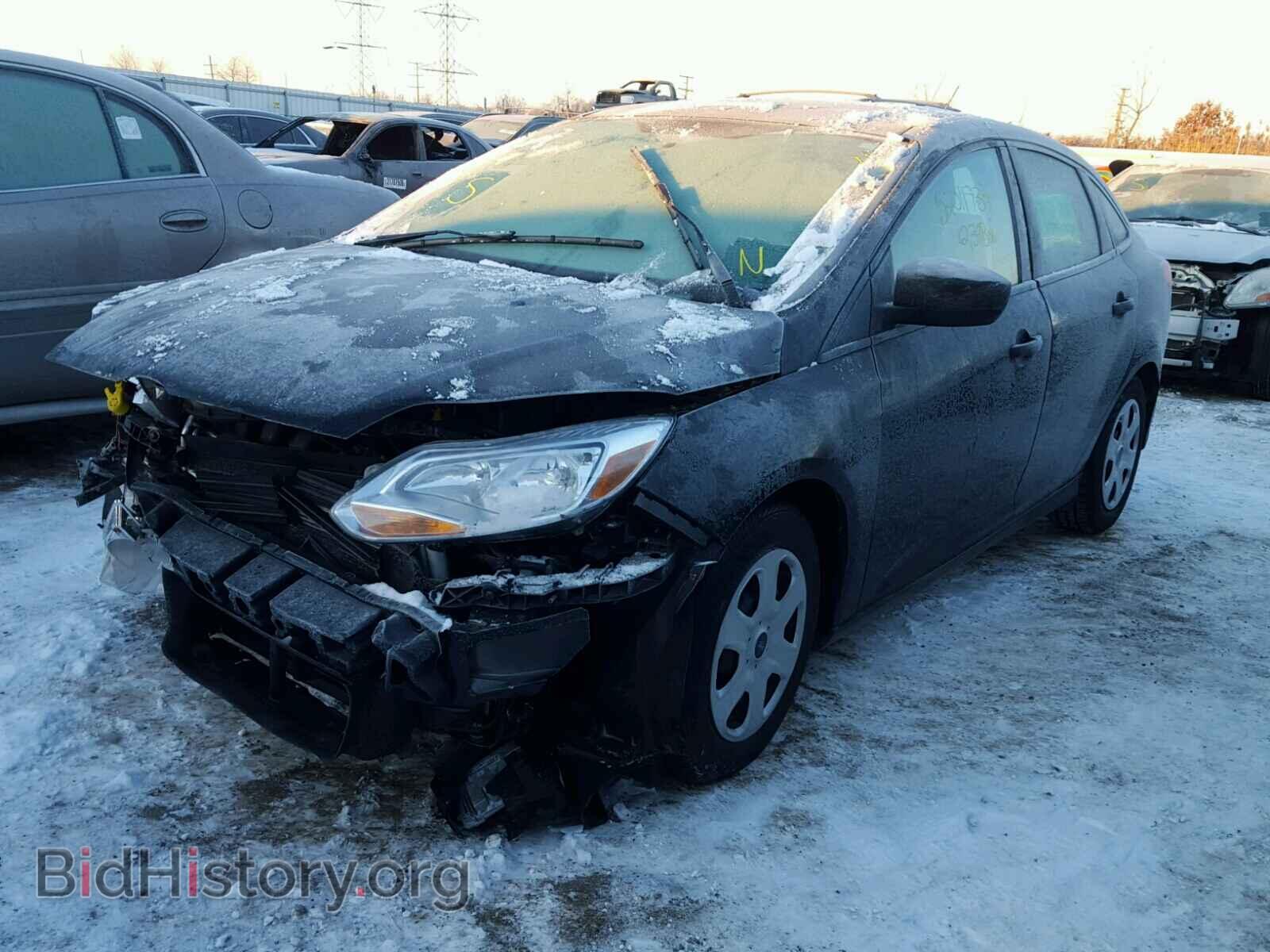 2014 FORD FOCUS - VIN: 1FADP3E28EL204937 - Photo 2