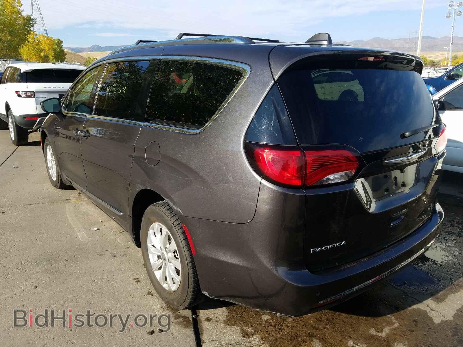 2018 CHRYSLER PACIFICA - VIN: 2C4RC1EG6JR144153 - Photo 3