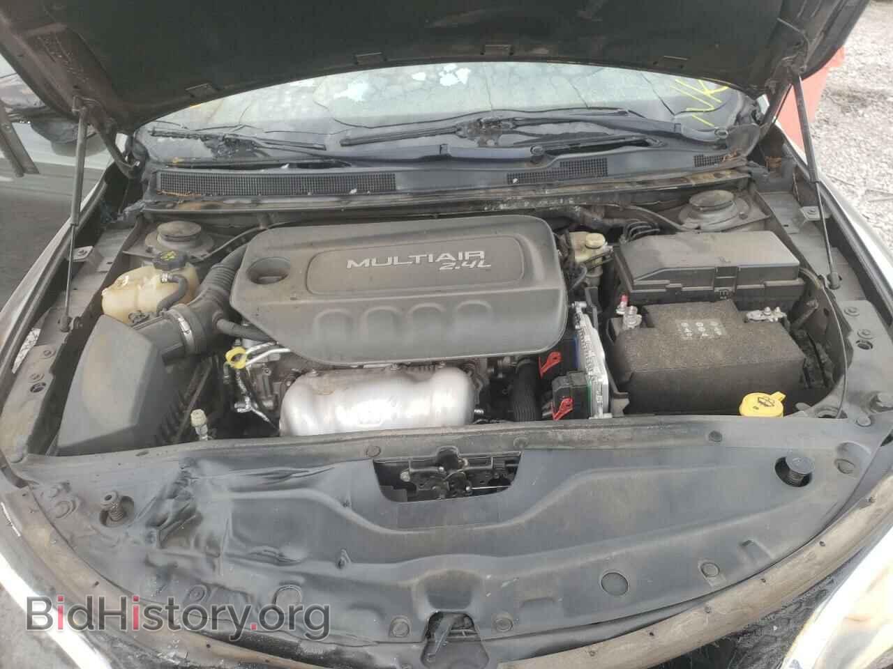 2016 CHRYSLER 200 - VIN: 1C3CCCAB5GN133537 - Фото 7