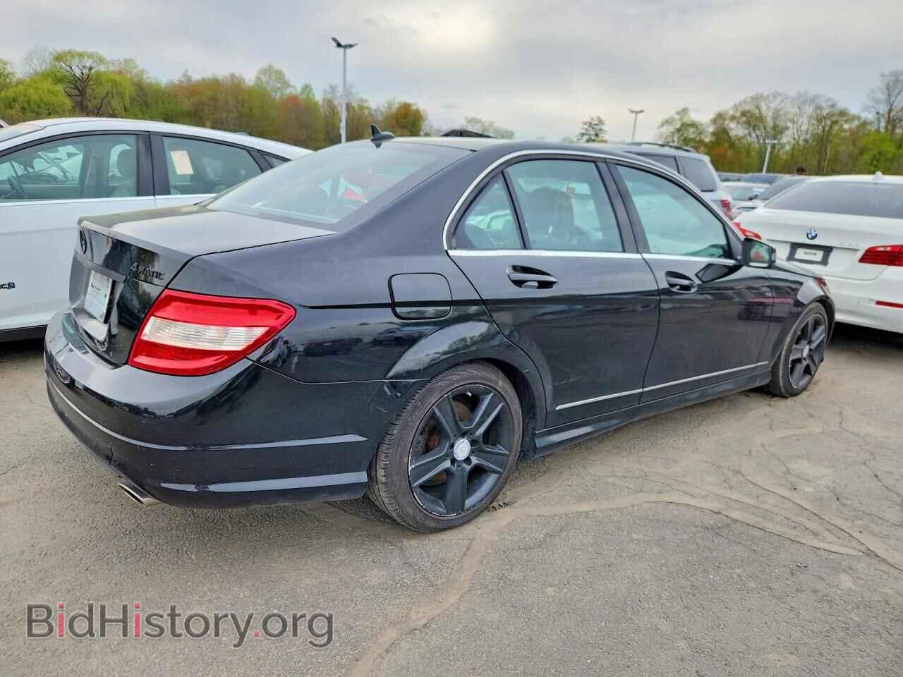 2011 MERCEDES-BENZ C-CLASS - VIN: WDDGF8BB5BR138132 - Фото 3