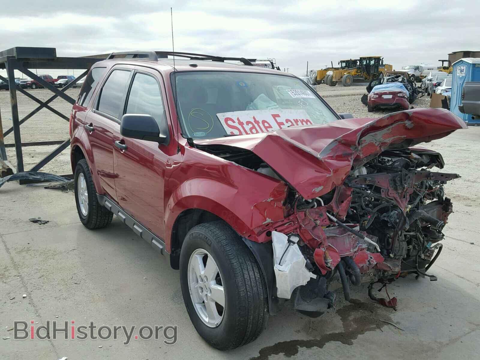 Photo 1FMCU0D71CKB03179 - FORD ESCAPE 2012