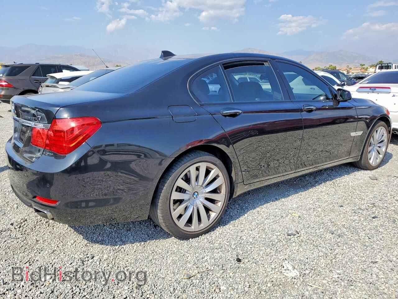 2011 BMW 7 SERIES - VIN: WBAKX6C59BC197151 - Фото 3
