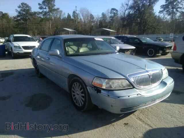 Photo 1LNHM82WX5Y647467 - LINCOLN TOWNCAR 2005
