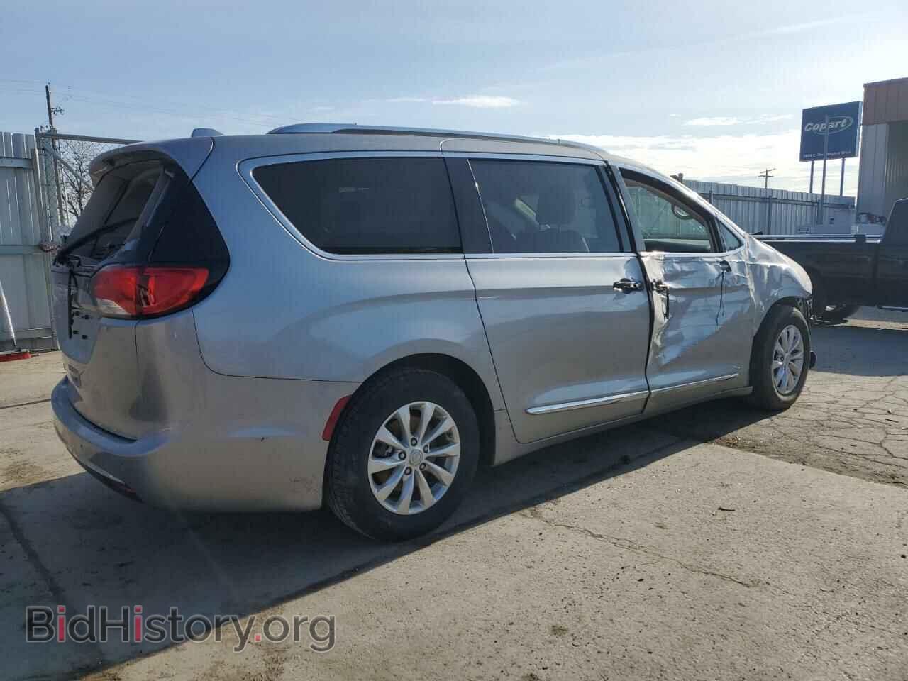 2018 CHRYSLER PACIFICA - VIN: 2C4RC1BG3JR183237 - Фото 3