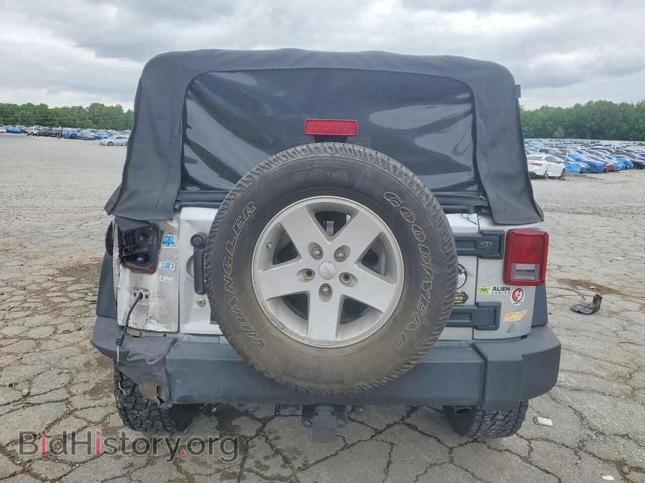 2009 JEEP WRANGLER - VIN: 1J4FA24199L700837 - Фото 6
