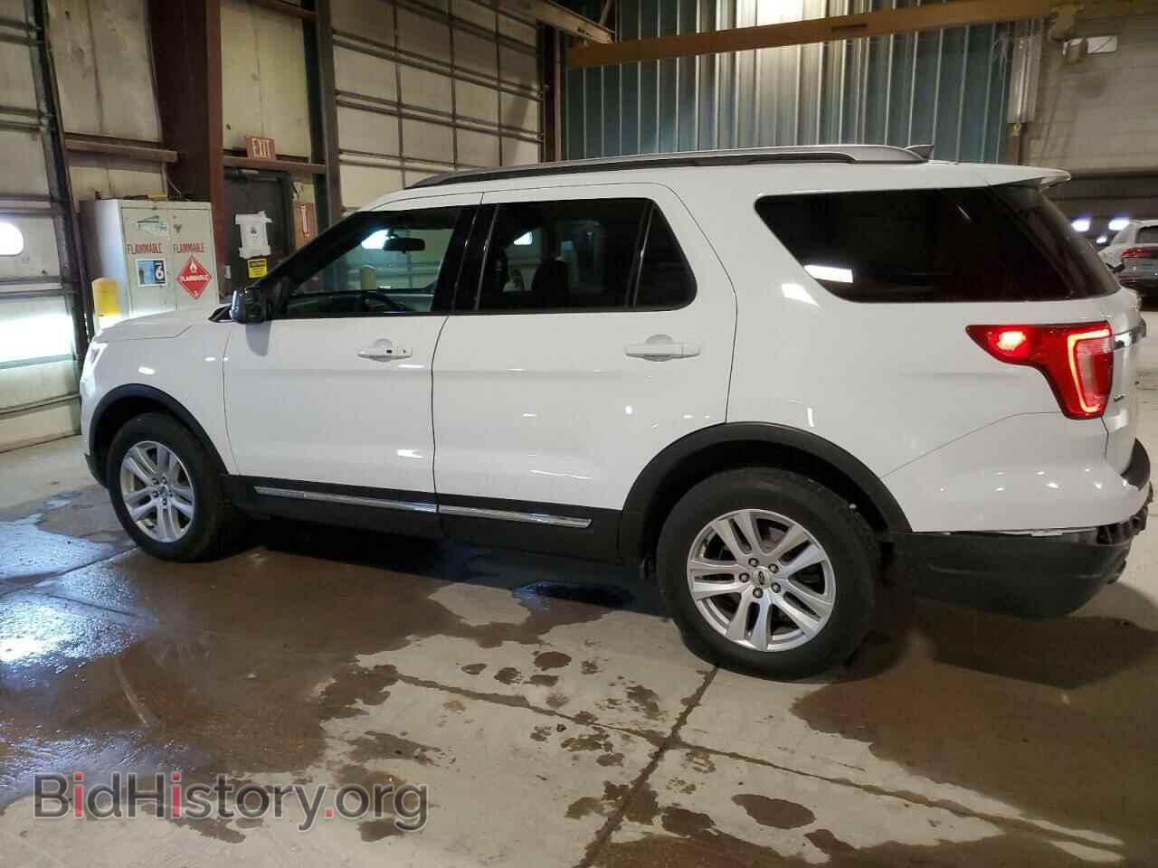 2018 FORD EXPLORER - VIN: 1FM5K8D8XJGB28068 - Фото 2