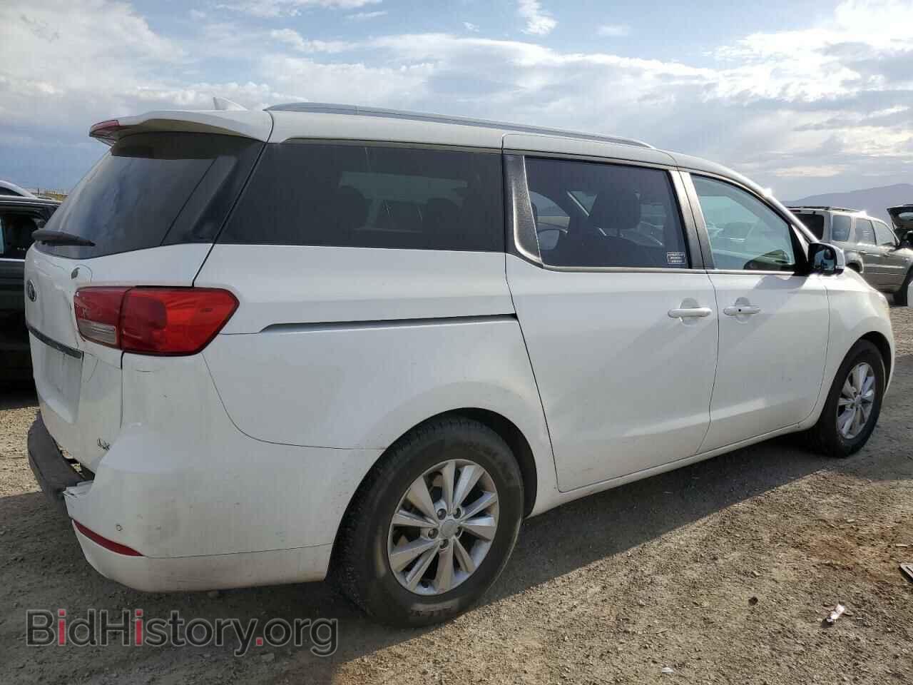 2017 KIA All Models - VIN: KNDMB5C19H6333707 - Photo 3